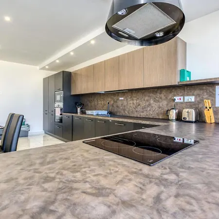 Swieqi Luxury Charm Cityline View Apartamento