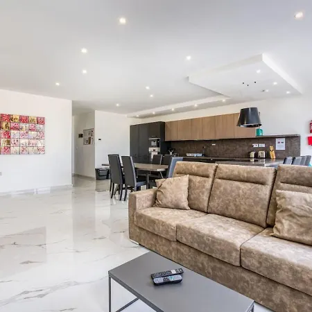 Swieqi Luxury Charm Cityline View * Ta' Gokondu